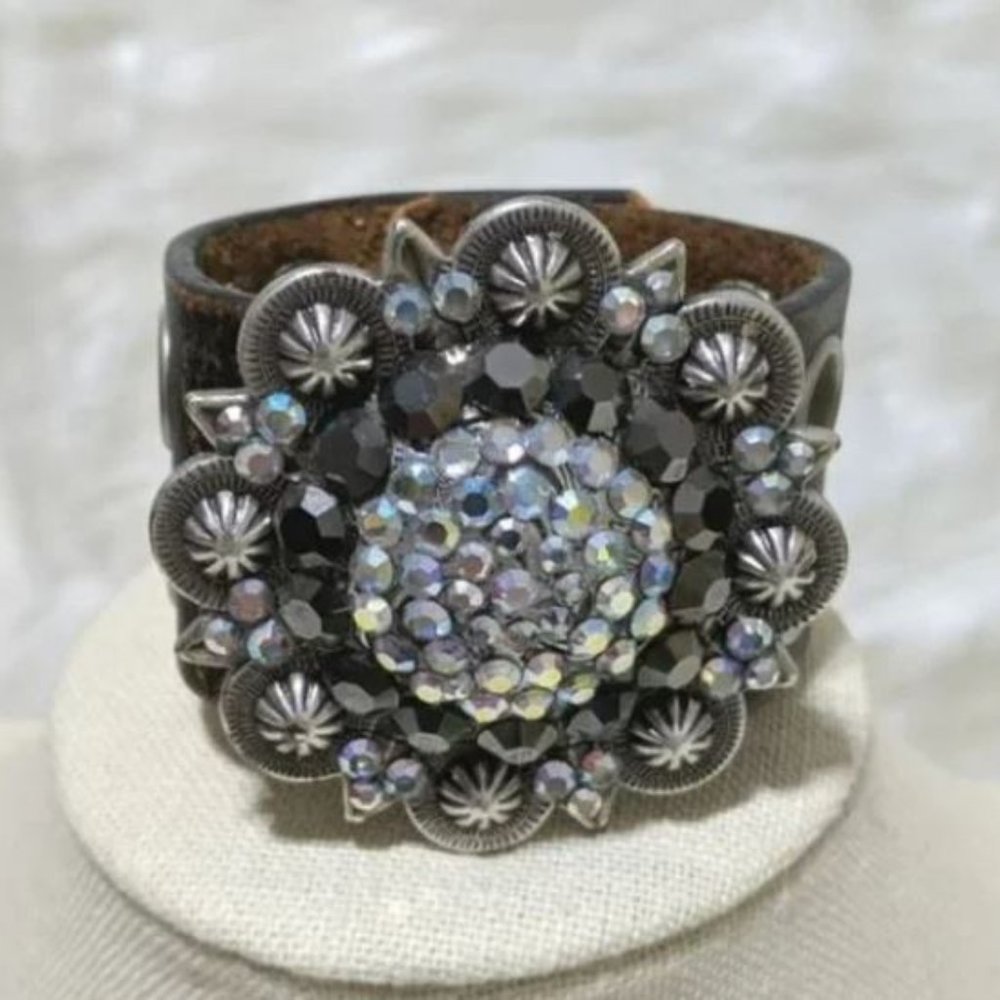 Leather Flower Rhinestone Bracelet - Picture 1 of 5